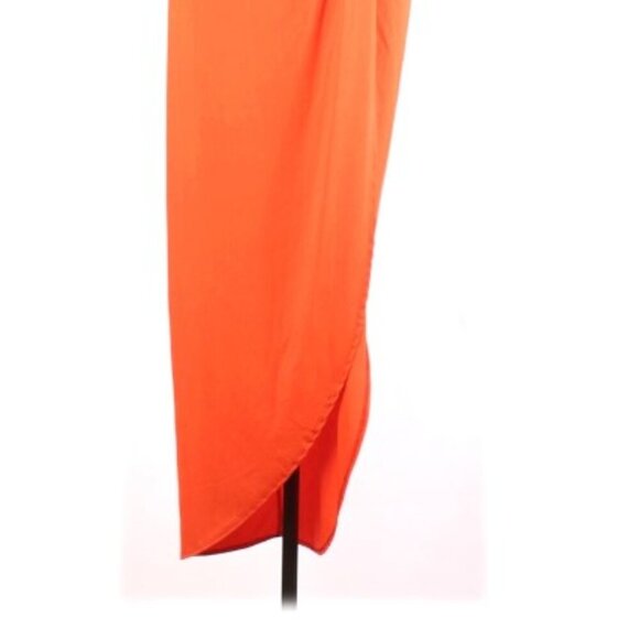 Knot Front Skirt - Picture 2 of 4